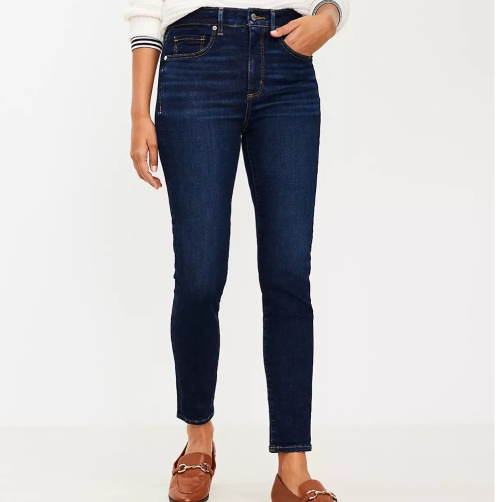 Loft High Rise Skinny Jeans in Classic Dark Indigo Wash size 8